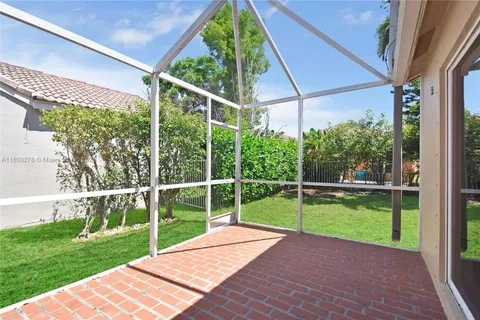 4454 Mahogany Ridge Dr, Weston FL 33331