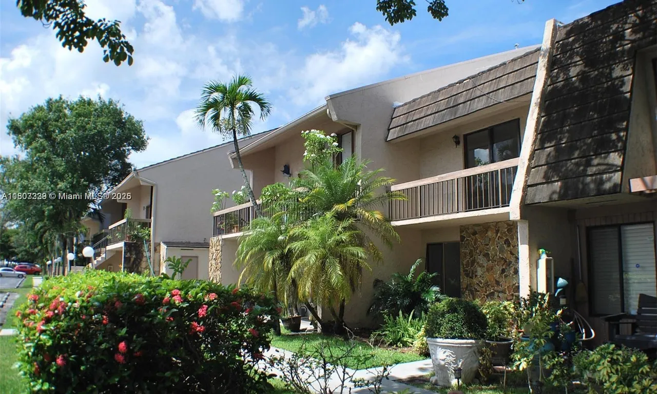 611 N University Dr # 3, Plantation FL 33324