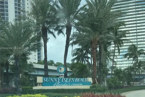 16919 N Bay Rd # 815, Sunny Isles Beach FL 33160