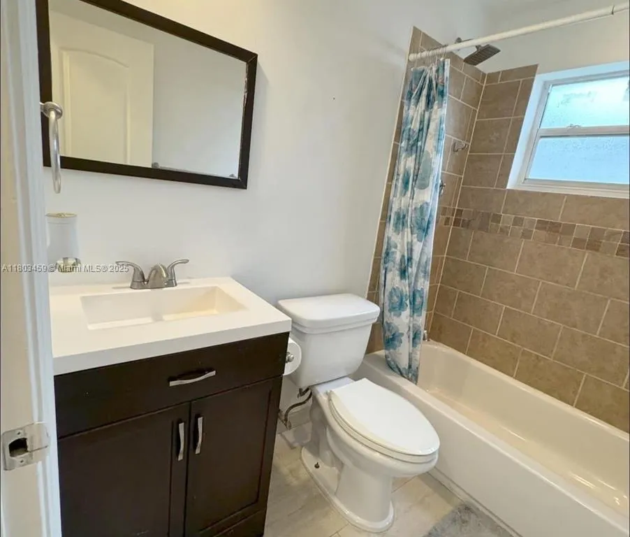 8540   NW 25   CT # 1, Sunrise FL 33322