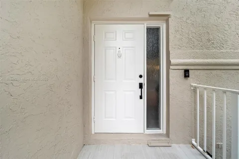 7835 Rockport Cir, Lake Worth FL 33467