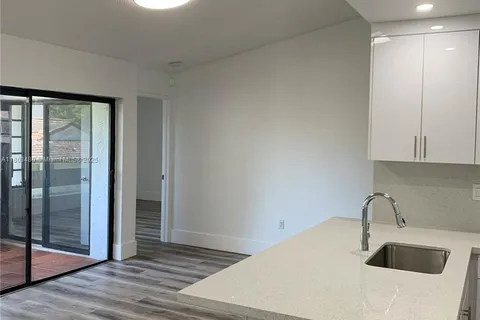 9033 SW 123rd Ct # 203, Miami FL 33186