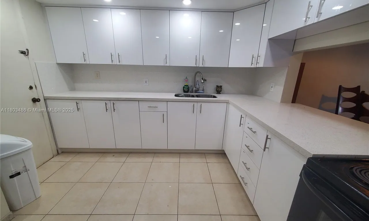 16701 NE 14th Ave # 306, Miami FL 33162