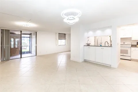 3490 N KEY DR # 106, Fort Myers FL 33903