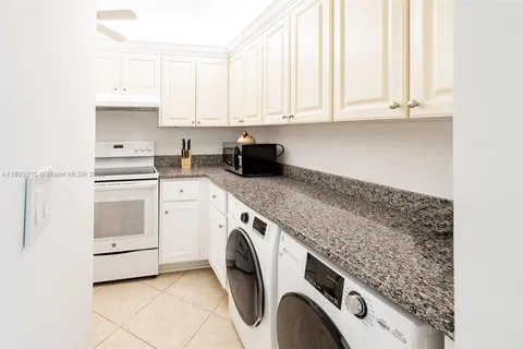 3490 N KEY DR # 106, Fort Myers FL 33903