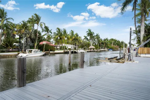 7601 NE 9th Ave, Miami FL 33138