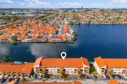 5530 W 26th Ct # 209, Hialeah FL 33016