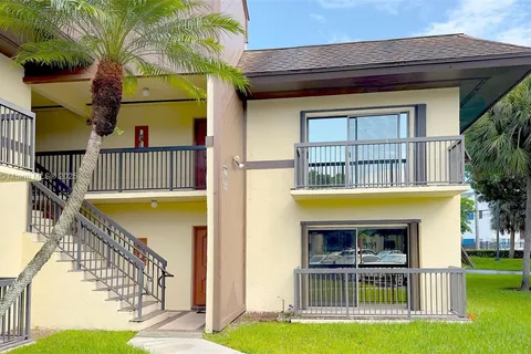 7915 SW 86th St # 705, Miami FL 33143