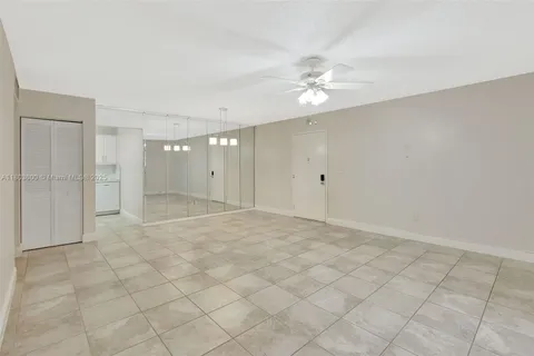 7915 SW 86th St # 705, Miami FL 33143