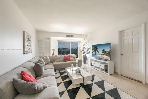 1625 SE 10th Ave # 607, Fort Lauderdale FL 33316