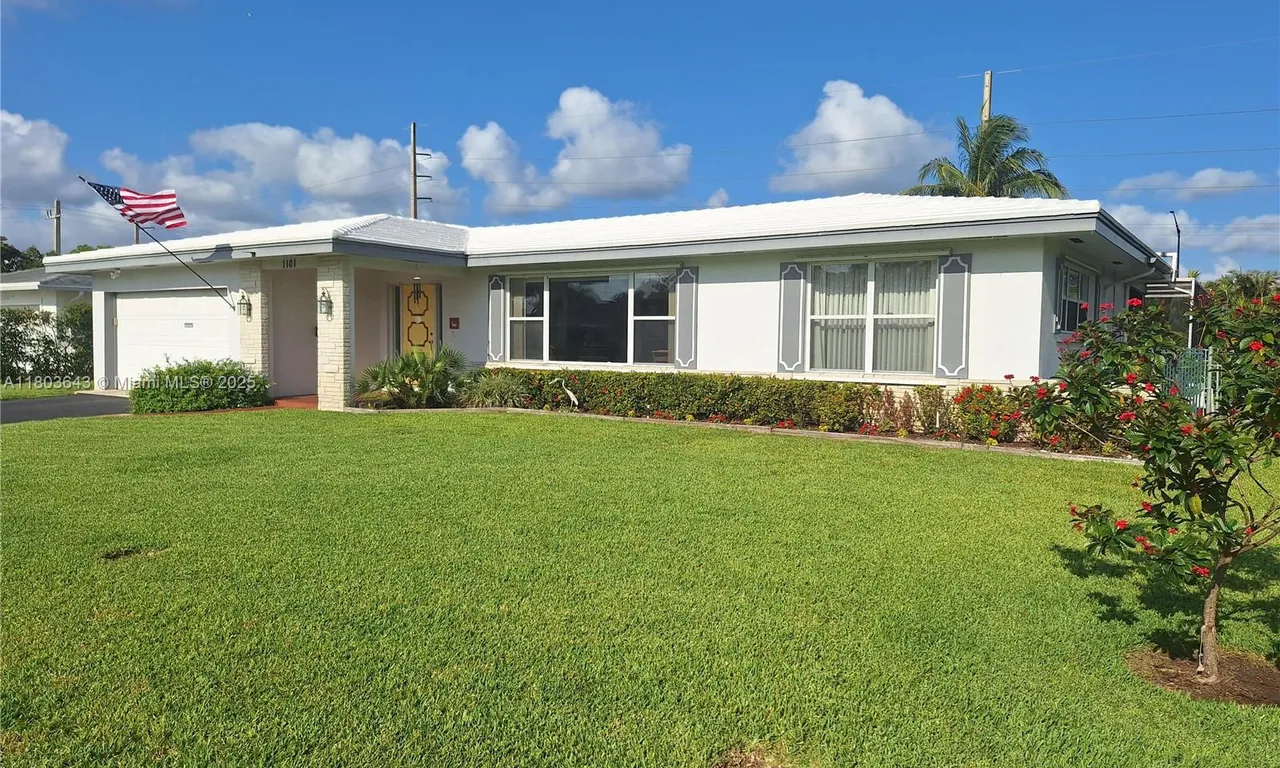 1101 SW 75th Ter, Plantation FL 33317