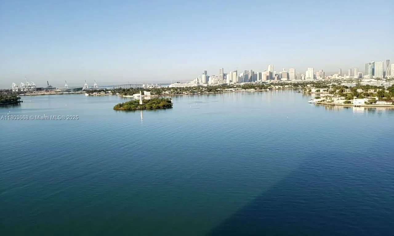 9 Island Ave # 1806, Miami Beach FL 33139