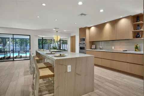 5801 SW 37th terrace, Fort Lauderdale FL 33312