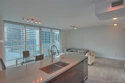 1080 Brickell Ave # 1501, Miami FL 33131