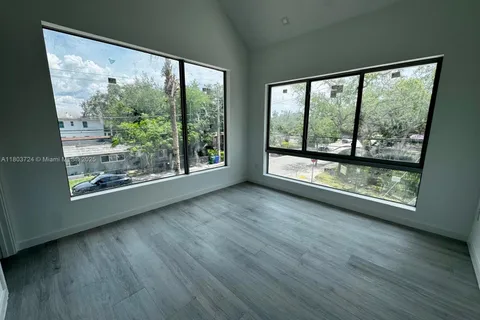 3604 Day Ave # 3604, Miami FL 33133