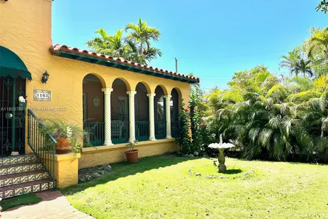 1103 Genoa St, Coral Gables FL 33134