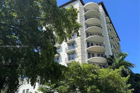2701 SW 3rd Ave # 403, Miami FL 33129