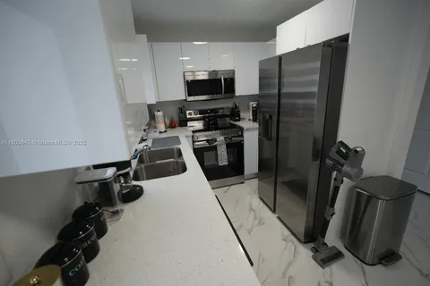 1805 NW 112th St # B, North Miami FL 33167