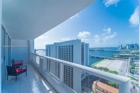 1717 N Bayshore Dr # 3353, Miami FL 33132