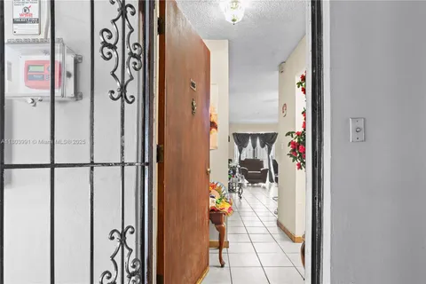 1215 SW 32nd Ave # 108A, Miami FL 33135