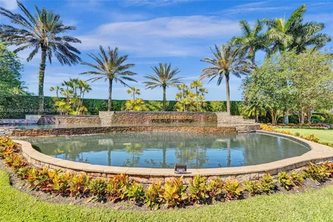 4470 E Seneca Ave, Weston FL 33332