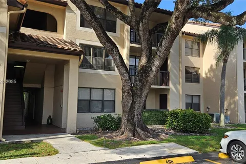 4561 W Mcnab Rd # 13, Pompano Beach FL 33069