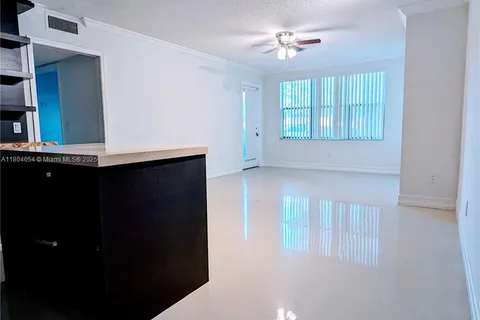 4561 W Mcnab Rd # 13, Pompano Beach FL 33069