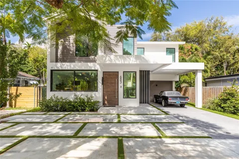 683 NE 68th, Miami FL 33138