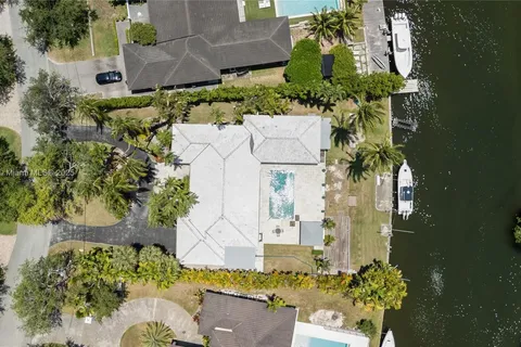 6400 Caballero Blvd, Coral Gables FL 33146