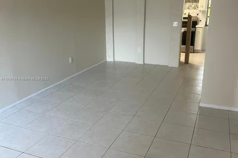 15655 SW 82nd Cir Ln # 6, Miami FL 33193