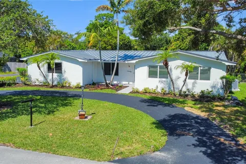 17640 SW 84th Ct, Palmetto Bay FL 33157