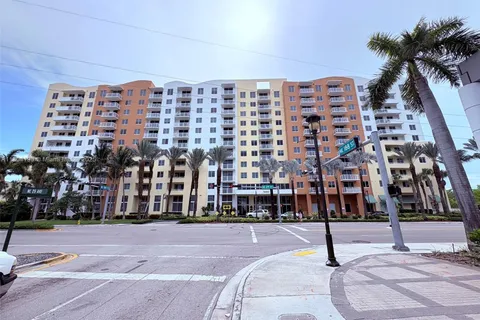 18800 NE 29th Ave # 302, Aventura FL 33180