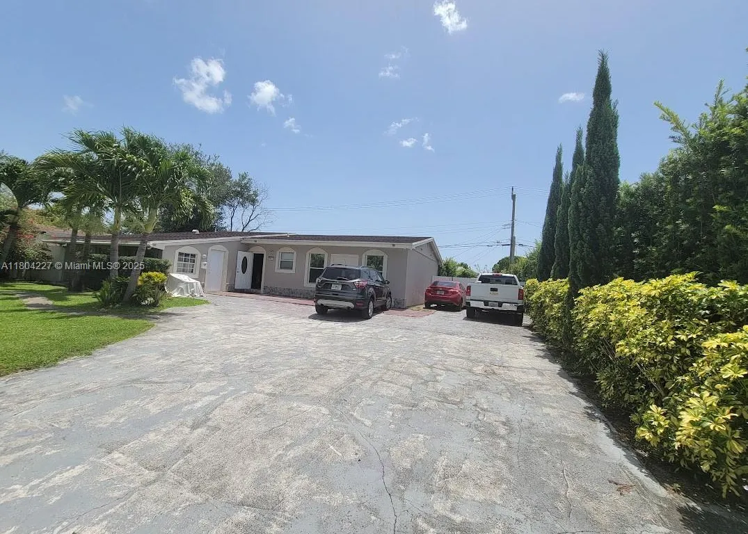18125 NW 17th Ave, Miami Gardens FL 33056
