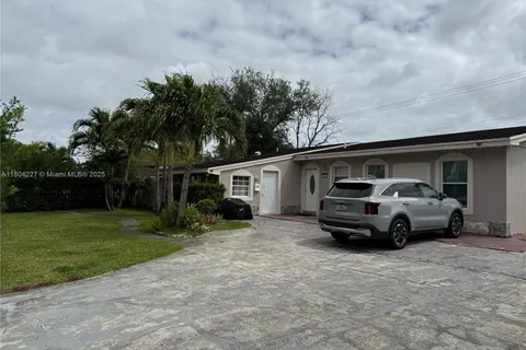 18125 NW 17th Ave, Miami Gardens FL 33056
