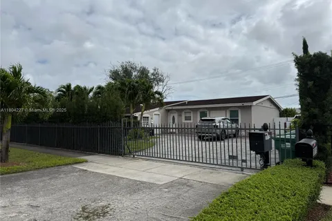 18125 NW 17th Ave, Miami Gardens FL 33056