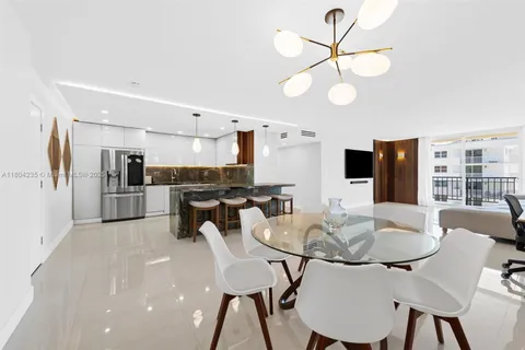 1501 S Ocean Dr # 1005, Hollywood FL 33019