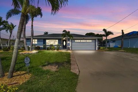 5287 Tiffany Ct, Cape Coral FL 33904