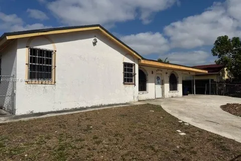 28520 SW 142nd Ave, Homestead FL 33033