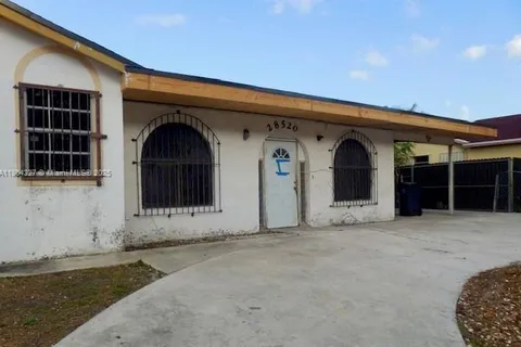 28520 SW 142nd Ave, Homestead FL 33033