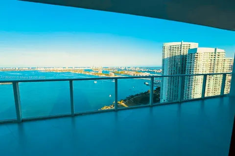 2020 N Bayshore Dr # 3706, Miami FL 33137