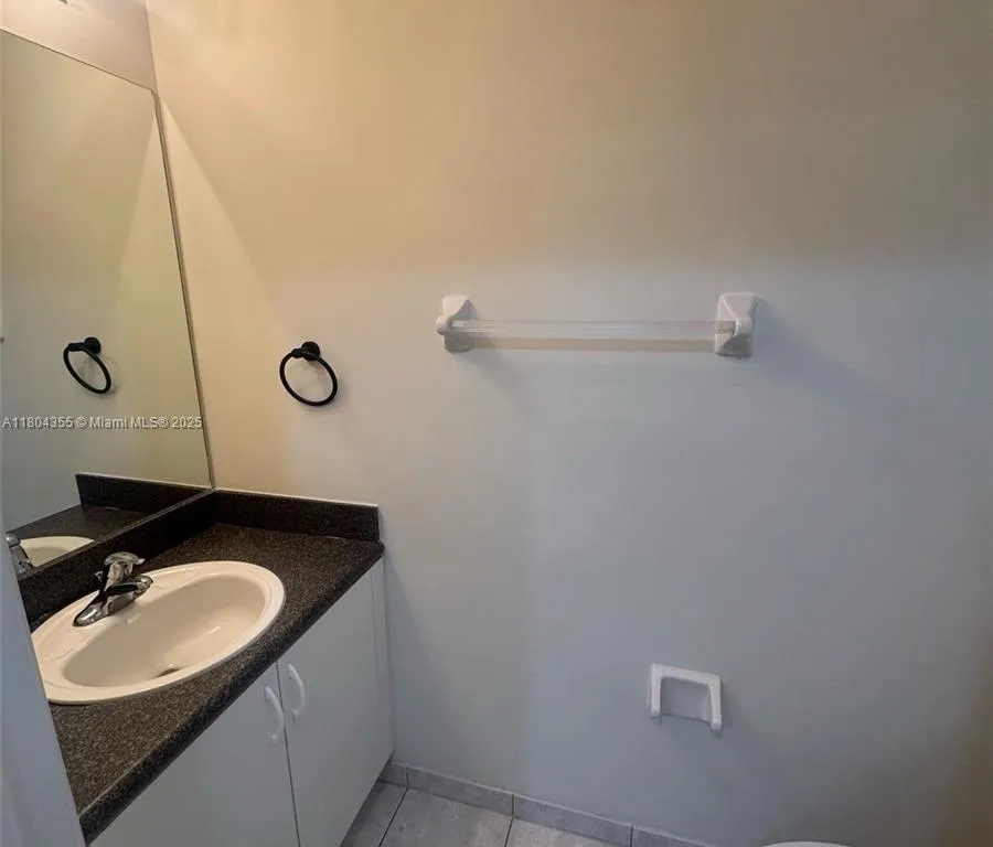 1211 Imperial Lake Rd, West Palm Beach FL 33413