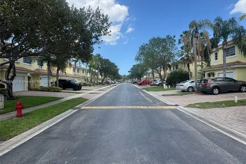 1211 Imperial Lake Rd, West Palm Beach FL 33413