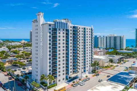 401 69th St # 712, Miami Beach FL 33141