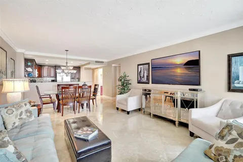 3725 S Ocean Dr # 1014, Hollywood FL 33019