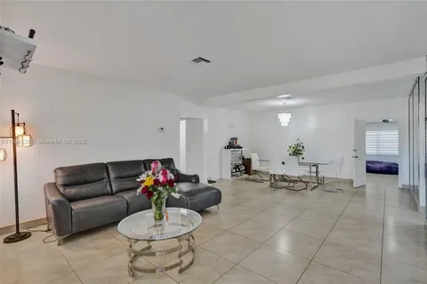 14655 NW River Dr, Miami FL 33167