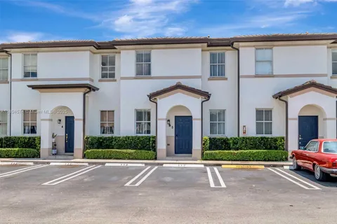 8199 W 36th Ave # 5, Hialeah FL 33018