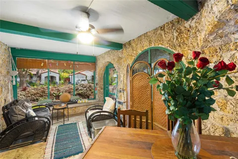 1301 Milan Ave Villa # 2, Coral Gables FL 33134