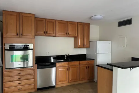637 Executive Center Dr # N103, West Palm Beach FL 33401