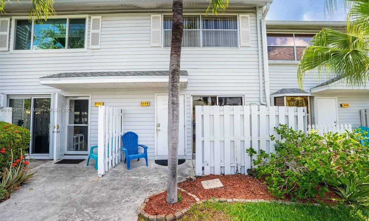 2683 NE 15th St # 2683, Pompano Beach FL 33062