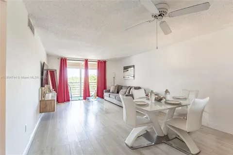1830 SW 81st Ave # 4418, North Lauderdale FL 33068